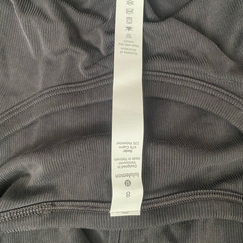lululemon long sleeve rubbed top - Picture 4 of 4